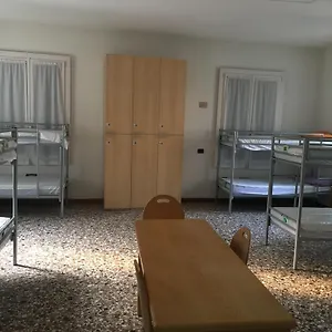 https://ostello-bassano-del-grappa.hotelinveneto.com