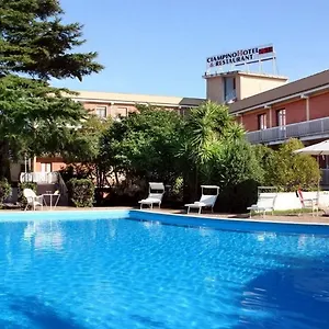 https://ciampino-hotel.it-romehotels.com